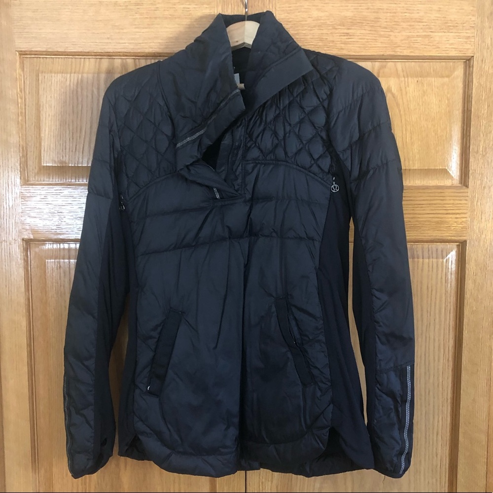 Lululemon size 6 down pullover